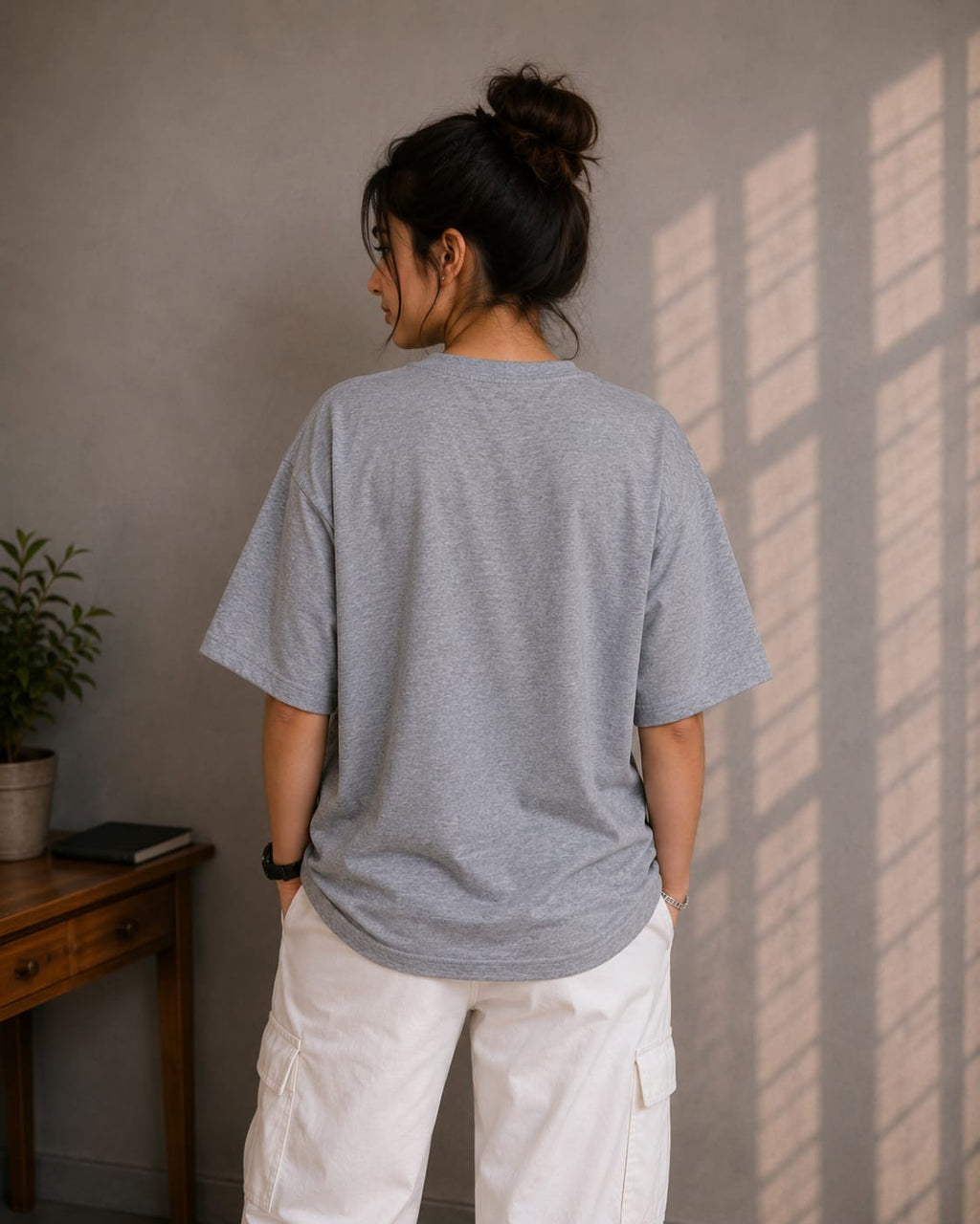 Boxy MOKI Tshirt - Grey Color